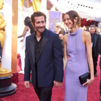 Jake Gyllenhaal et sa jeune compagne française font forte impression sur le tapis rouge