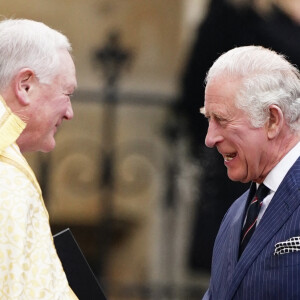 Le prince Charles et son épouse Camilla arrivent à la cérémonie hommage au prince Philip à l'abbaye de Westminster, le 29 mars 2022, à Londres.