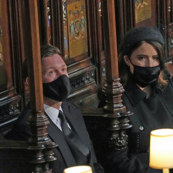 La princesse Eugenie d'York et Jack Brooksbank, - Funérailles du prince Philip, duc d'Edimbourg à la chapelle Saint-Georges du château de Windsor, Royaume Uni, le 17 avril 2021.