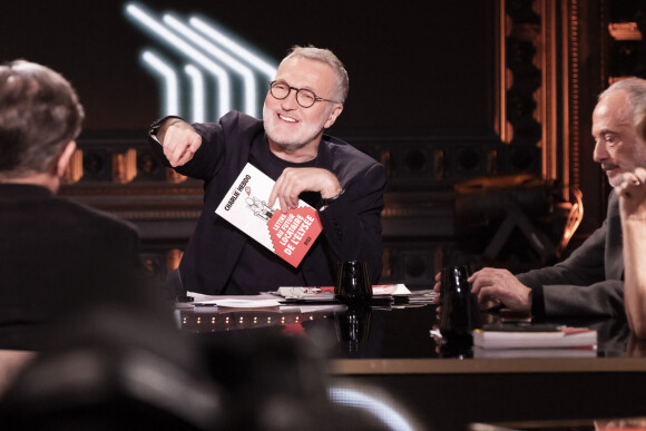 Exclusif - Laurent Ruquier - Enregistrement de l'émission "On Est En Direct (OEED)", présentée par L.Ruquier et L.Salamé, et diffusée en direct le 2 avril 2022 sur France 2