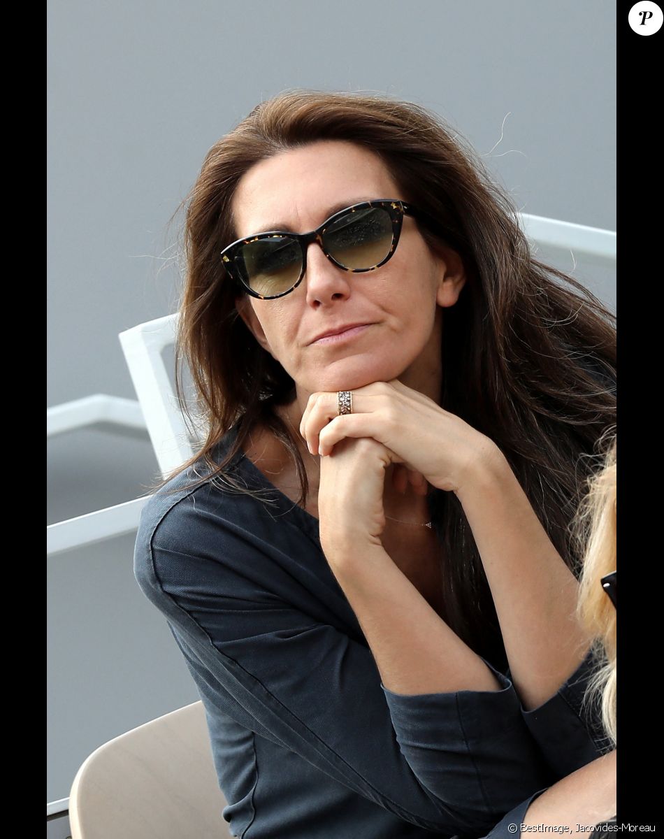 Anne-Claire Coudray dans les tribunes lors des internationaux de tennis de Roland Garros à Paris, France, le 3 juin 2019. © Jacovides-Moreau/Bestimage