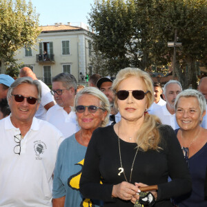 Catherine Salvador, Véronique de Villèle, Tony Scotti, Sylvie Vartan, Jacques Dutronc, Michel Mallory - Challenge Henri Salvador 2019, Un tournoi VIP de Pétanque "Souvenir Henri-Salvador" organisé chaque année à l'Ile-Rousse par le Sport Pétanque Ile-Rousse, en Corse, France, le 13 Septembre 2019. © Olivier Sanchez/Crystal/Bestimage