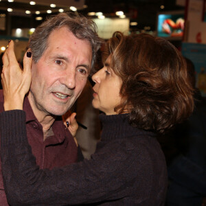 Anne Nivat et son mari Jean-Jacques Bourdin - Salon du livre à la porte de Versailles à Paris le 18 mars 2018.