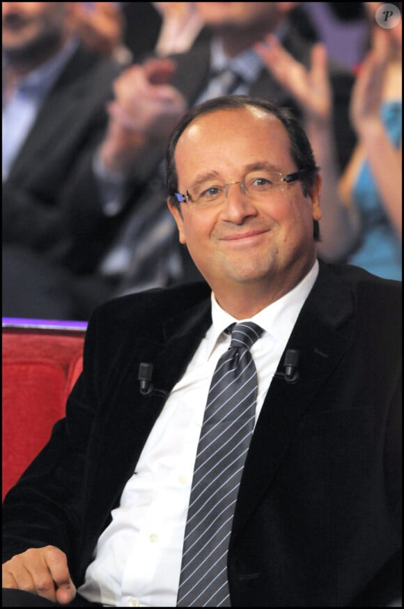 François Hollande lors de l'enregistrement de l'émission Vivement dimanche, diffusée le 24 janvier sur France 2