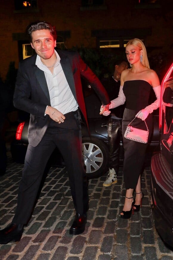 Brooklyn Beckham, sa fiancée Nicola Peltz - Arrivée des people à l'after party de Rihanna après la soirée du Met Gala (Met Ball) 2021 à New York, le 13 septembre 2021. 