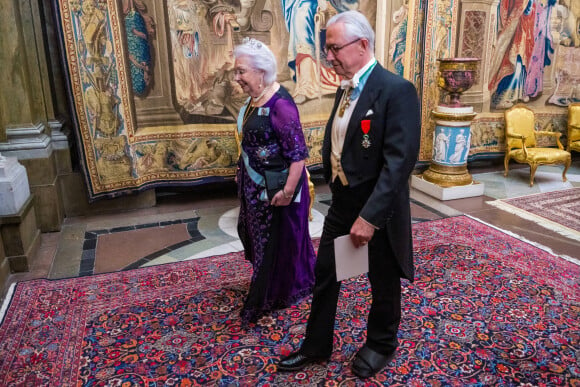 La princesse Christina de Suède et son mari Tord Magnuson - La famille royale de Suède lors d'un dîner officiel au Palais Royal à Stockholm. Le 6 avril 2022 