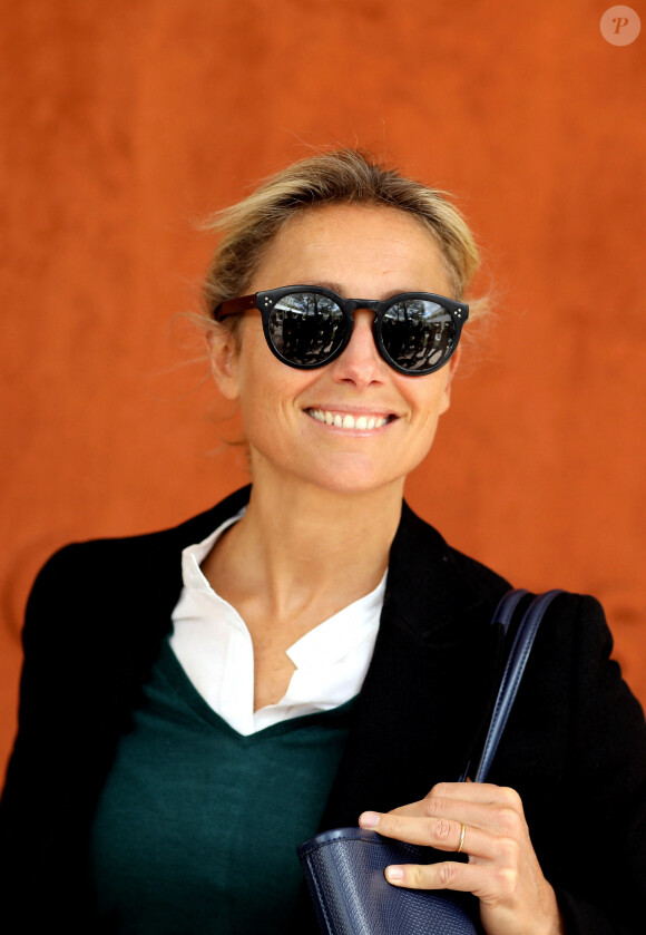 Anne-Sophie Lapix dans le village des internationaux de France de tennis de Roland Garros à Paris, France, le 8 juin 2019