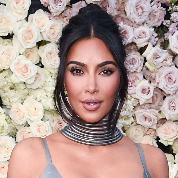 Kim Kardashian à la première de la série HULU "The Kardashians" à Los Angeles, le 7 avril 2022. 
