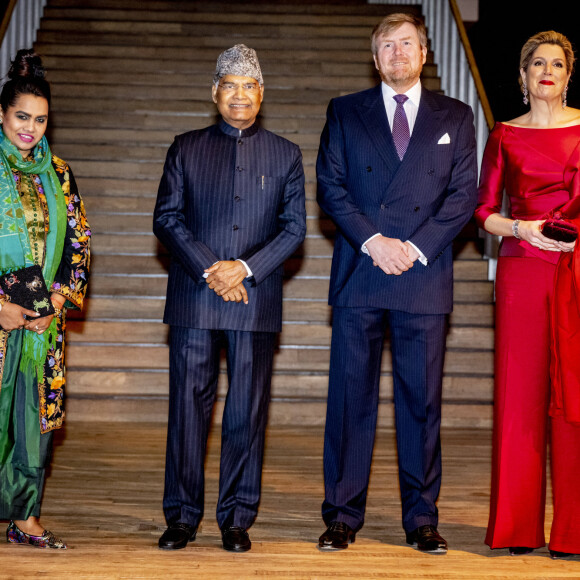 La reine Maxima et le roi Willem-Alexander des Pays-Bas, Ram Nath Kovind, président de l'Inde, et sa femme Savita - Le roi et la reine des Pays-Bas à leur arrivée à un concert dans la salle "Muziekgebouw aan het IJ" en l'honneur du président de l'Inde et de sa femme. Le 6 avril 2022 