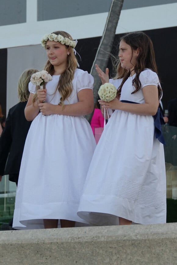 Exclusif - Harper Beckham - Les invités lors de la cérémonie de mariage de Brooklyn Beckham et Nicola Peltz à Palm Beach en Floride le 9 avril 2022. 