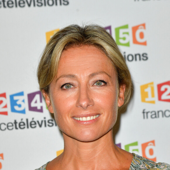 Anne-Sophie Lapix lors du photocall de la présentation de la nouvelle dynamique 2017-2018 de France Télévisions. Paris, le 5 juillet 2017.