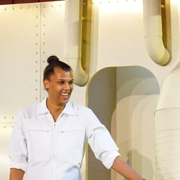 Le chanteur Stromae, sa femme Coralie Barbier (styliste) et son frère Luc Junior Tam (directeur artistique) sont venus présenter au Bon Marché la 5 ème collection de vêtements de leur marque Moseart, le 6 avril 2018