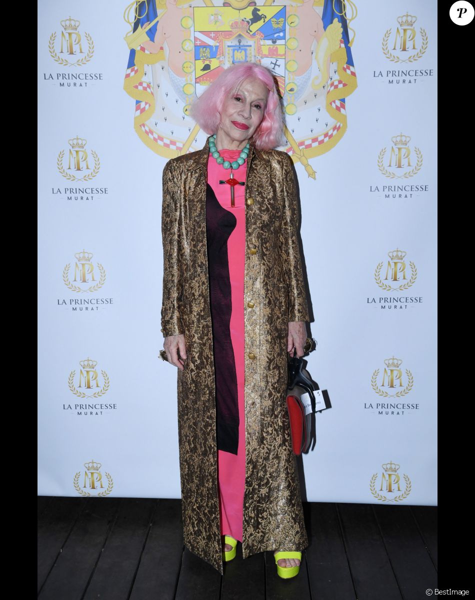 Semi-exclusif - Marie Beltrami - Dîner de charité de l'association "La princesse Murat" au restaurant "Les jardins du Presbourg" à Paris le 11 avril 2022. "L’association « La Princesse Murat » est une association à but non lucratif dont l’objet est de promouvoir l’accès à la santé, à l’éducation, à la nutrition et aux premiers secours aux femmes et aux enfants en situation de détresse, d’extrême pauvreté, et de risques sanitaires où que ce soit dans le monde. Elle a également pour vocation de promouvoir le développement durable et l'écologie, indispensables pour garantir que toutes formes d'aide soient durables à long terme.© Rachid Bellak/Bestimage