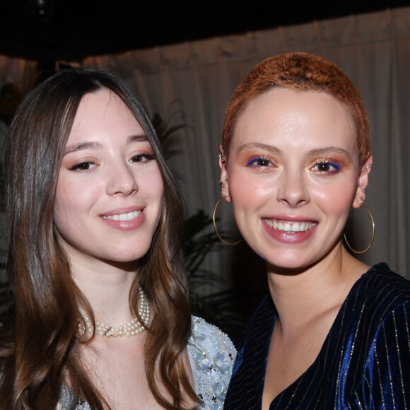 Semi-exclusif - La princesse Isabel Brun et Fanny Reaver - Dîner de charité de l'association "La princesse Murat" au restaurant "Les jardins du Presbourg" à Paris le 11 avril 2022. "L’association « La Princesse Murat » est une association à but non lucratif dont l’objet est de promouvoir l’accès à la santé, à l’éducation, à la nutrition et aux premiers secours aux femmes et aux enfants en situation de détresse, d’extrême pauvreté, et de risques sanitaires où que ce soit dans le monde. Elle a également pour vocation de promouvoir le développement durable et l'écologie, indispensables pour garantir que toutes formes d'aide soient durables à long terme.© Rachid Bellak/Bestimage
