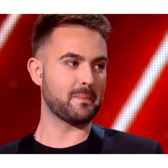 Kevin et Thomas de l'équipe de Florent Pagny s'affrontent lors des battles de "The Voice 11" - Emission du 16 avril 2022, TF1