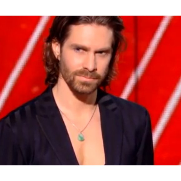 Maestrina et Stephen de l'équipe de Marc Lavoine s'affrontent lors des battles de "The Voice 11" - Emission du 16 avril 2022, TF1