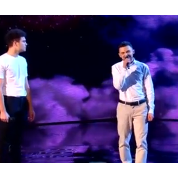 Raphaël, Mattéo et Nicolas de l'équipe de Amel Bent lors des battles de "The Voice 11" - Emission du 16 avril 2022, TF1