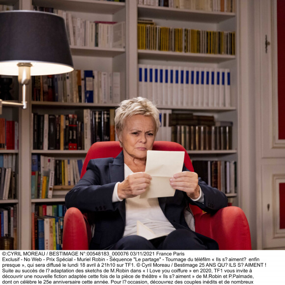 Exclusif - Muriel Robin - Séquence "Le partage" - Tournage du téléfilm " Ils s'aiment... enfin presque ", qui sera diffusé le lundi 18 avril à 21h10 sur TF1. © Cyril Moreau / Bestimage