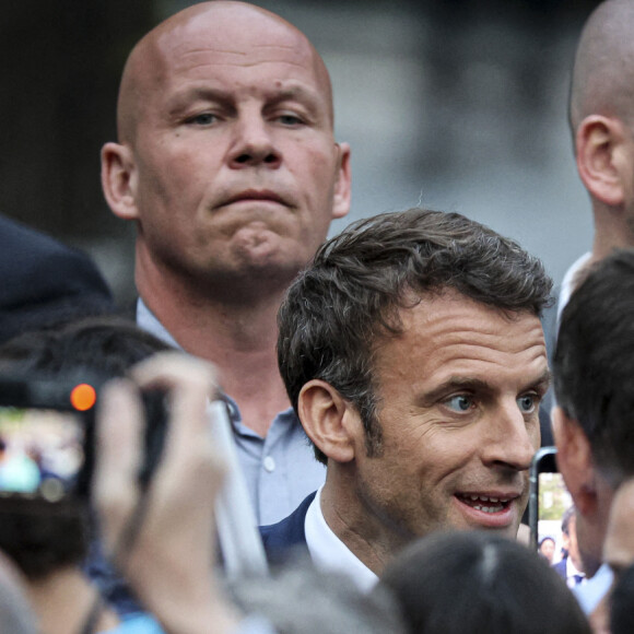 Le président de la République française et candidat du parti centriste La République en marche (LREM) à la réélection, Emmanuel Macron lors d'un rassemblement sur la place du château de Strasbourg, dans l'Est de la France, le 12 avril 2022. © Elyxandro Cegarra / Panoramic / Bestimage 
