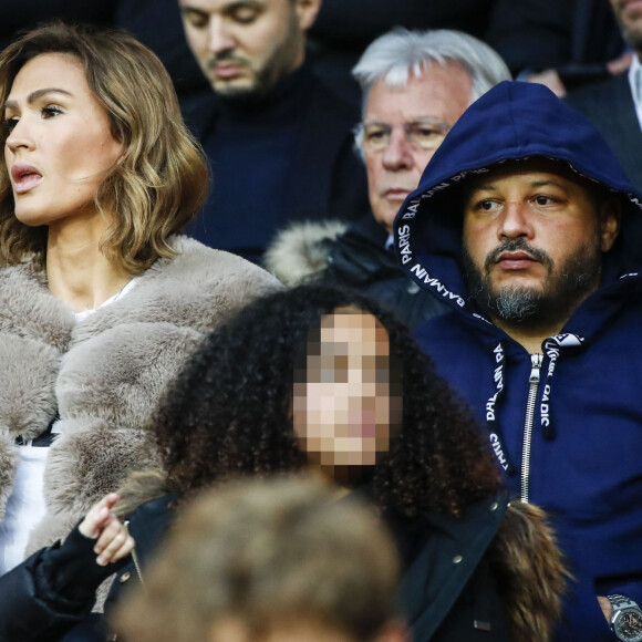 Vitaa et son mari Hicham Bendaoud dans les tribunes du match de Ligue 1 Conforama PSG 5-0 Montpellier au Parc des Princes à Paris le 1 février 2020 © Gwendoline Le Goff / Panoramic / Bestimage 