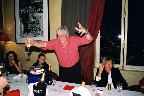 Anniversaire de Jacques Weber avec sa femme Christine, au club de l'Étoile à Paris pour ses 52 ans.