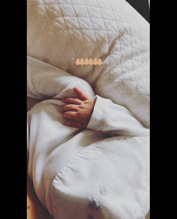 Vitaa partage des moments privilégiés avec ses enfants, Liham, Adam et Noa, la petite dernière. @ Instagram / Vitaa