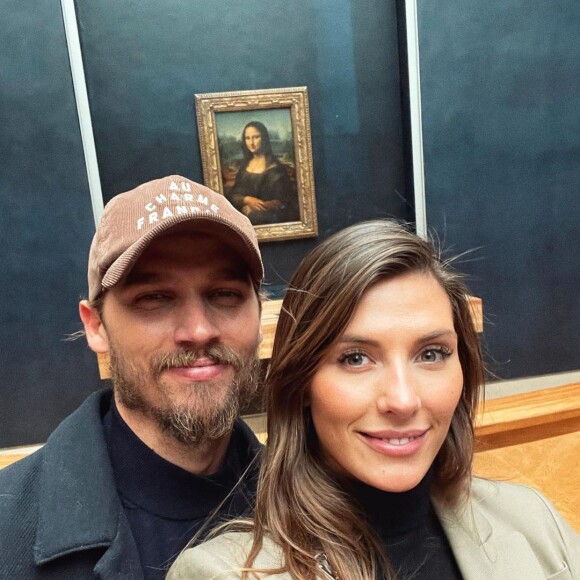 Théo Fleury et Camille Cerf, amoureux, profitent de leurs différents voyages. @ Instagram / Théo Fleury