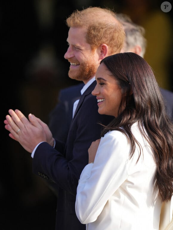 Le prince Harry et Meghan Markle assistent à une réception organisée par la ville de La Haye et le ministère néerlandais de la Défense, au Nations Home, la veille de l'ouverture des Invictus Games 2020 à Zuiderpark, La Haye, le 15 avril 2022. 