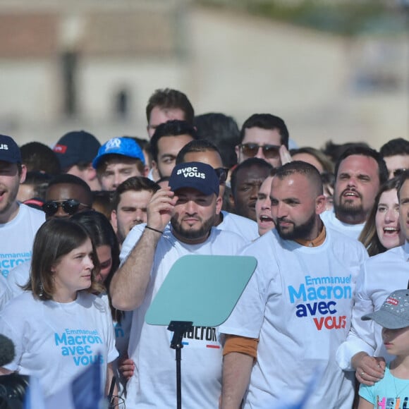 Emmanuel Macron, président de la République Française, candidat de La République En Marche (LREM) en lice pour le deuxième tour de l'élection présidentielle, en meeting dans le quartier du Pharo à Marseille, le 16 avril 2022. © Franck Castel/Bestimage 