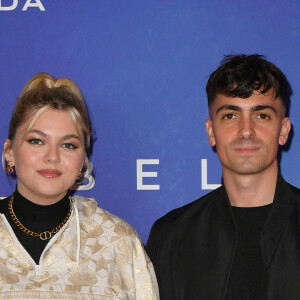 Louane et son compagnon Florian Rossi - Avant Première de " Belle " film animé japonais au Grand Rex à Paris le 6 décembre 2021 . © Veeren / Bestimage 