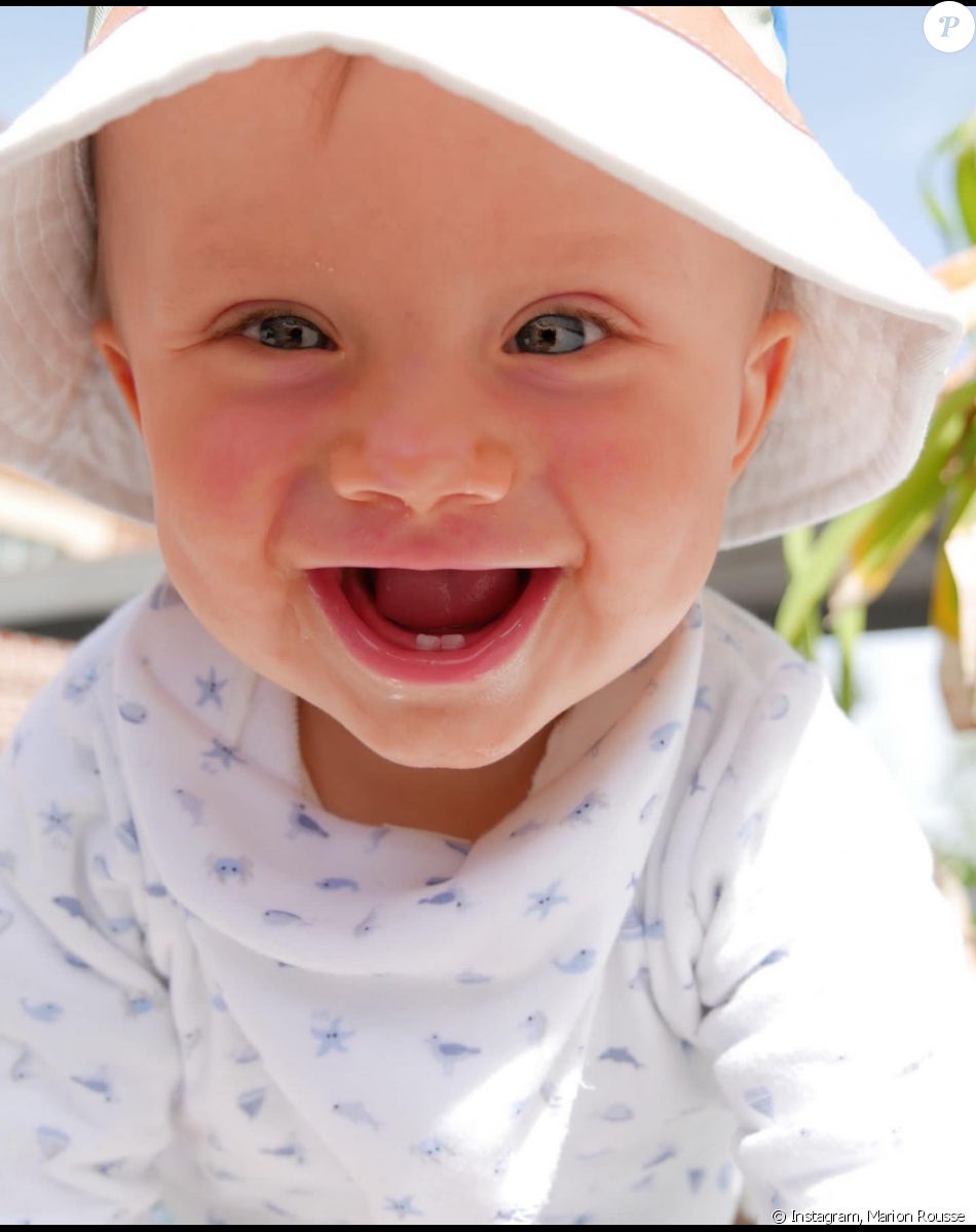 Nino, le fils de Julian Alaphilippe et Marion Rousse.