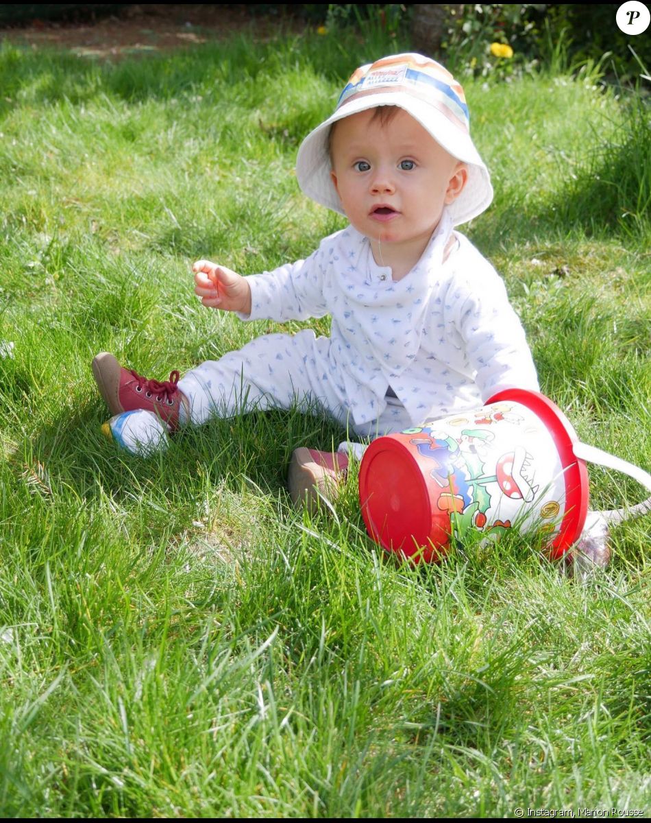 Nino, le fils de Julian Alaphilippe et Marion Rousse.