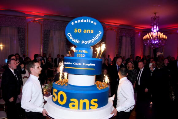 Exclusif - Illustration gâteau - Soirée de gala des 50 ans de la Fondation Claude Pompidou à l'Hôtel Marcel Dassault à Paris le 12 avril 2022. @Rachid Bellak / LMS / Bestimage