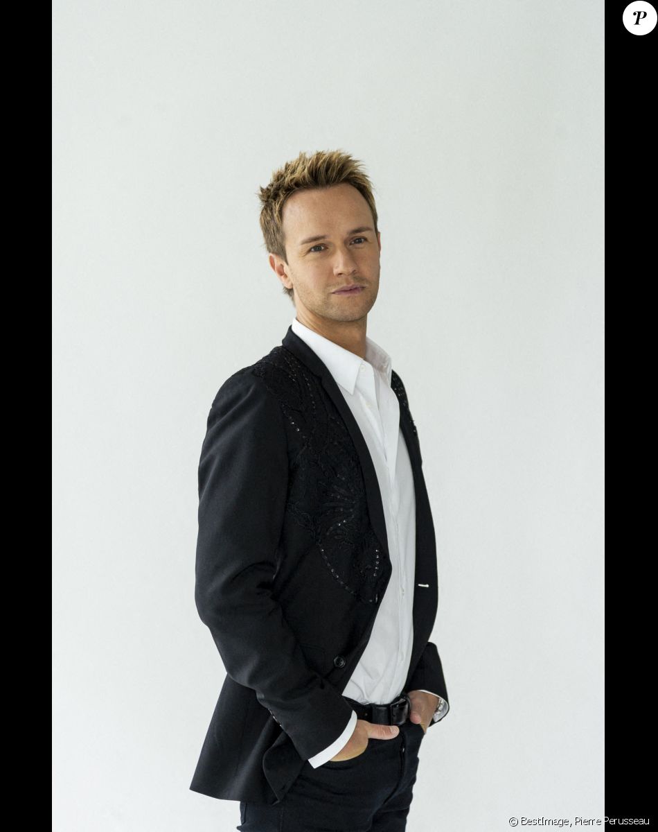 Exclusif - Cyril Féraud - Backstage de l'enregistrement de l'émission "Spectaculaire" à Paris, diffusée le 30 octobre sur France 2 © Pierre Perusseau / Bestimage