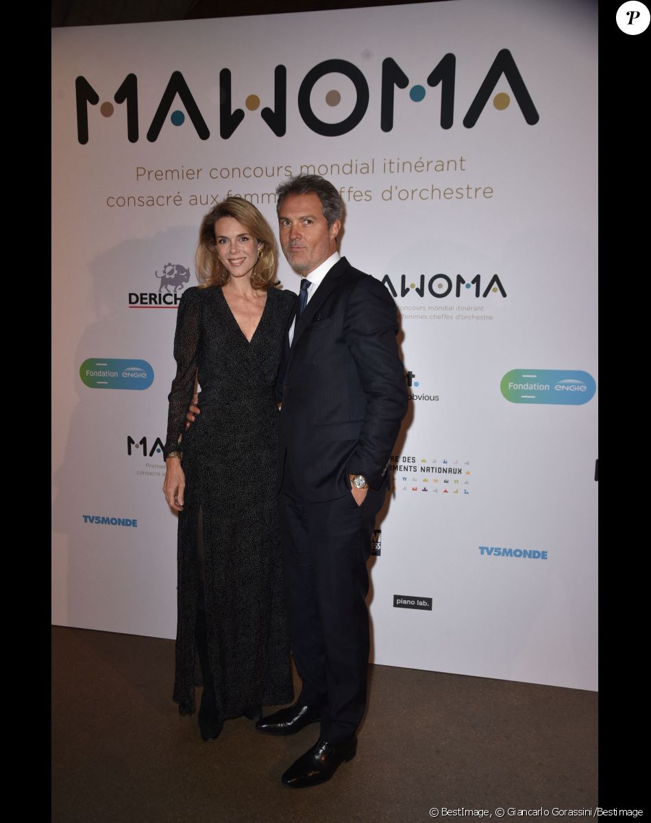 Julie Andrieu et son mari le Dr Stéphane Delajoux - Gala Mawoma, 1er concours mondial itinérant consacré aux femmes cheffes d'orchestre à la Conciergerie à Paris le 9 mars 2020. © Giancarlo Gorassini/Bestimage