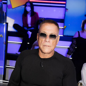 Exclusif - Jean-Claude Van Damme (JCVD, venu présenté le film "Le dernier mercenaire" (Production Netflix)) - Enregistrement de l'émission "TPMP (Touche Pas à Mon Poste)", présentée par C.Hanouna et diffusée en direct sur C8 le 7 juin © Jack Tribeca / Bestimage 