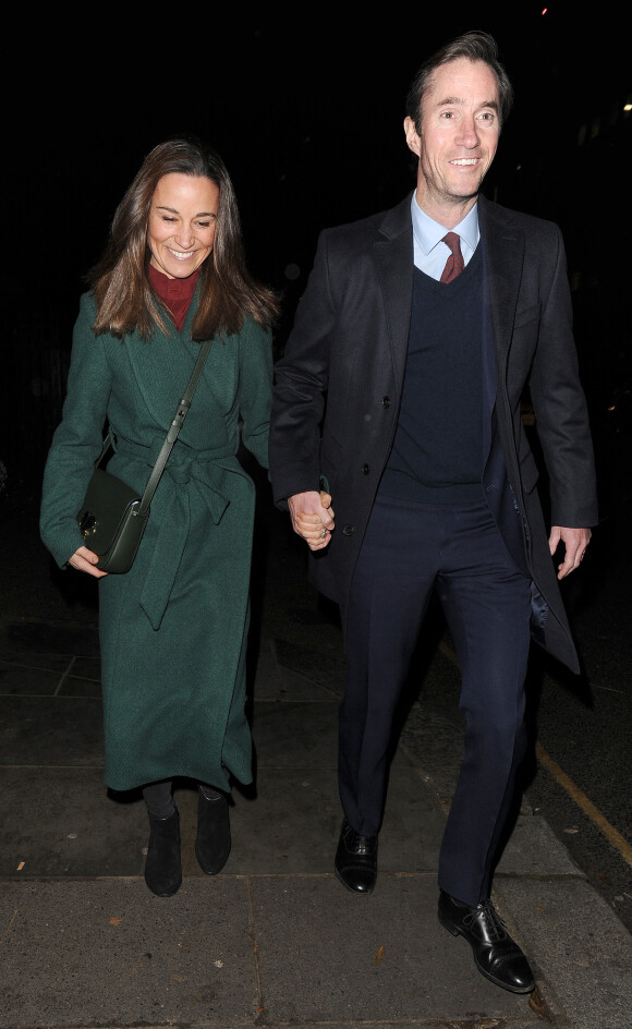 Pippa Middleton et son mari James Matthews se rendent à l'église St-Luke à Londres, le 4 décembre 2019. 