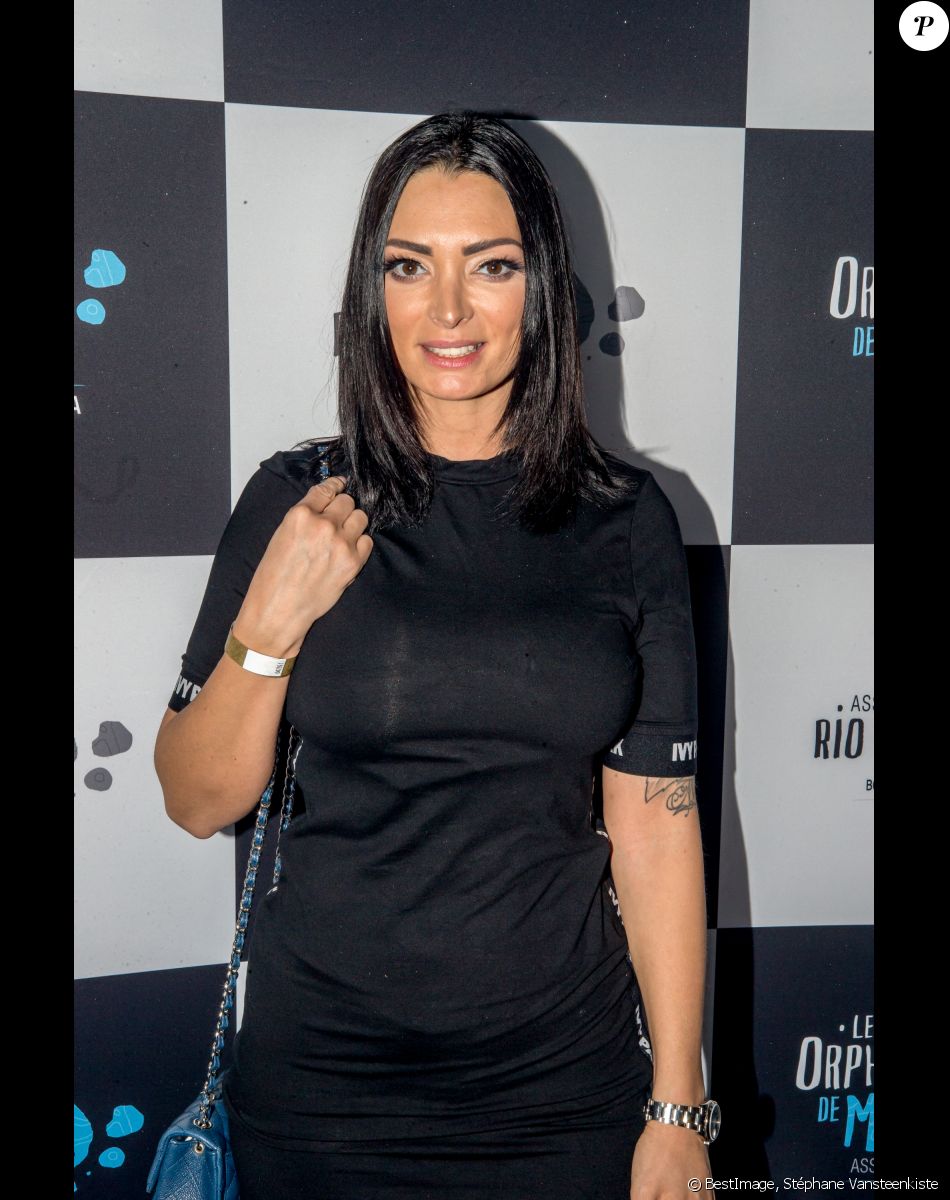 Exclusif - Emilie Nef Naf (Secret Story saison 3) au photocall de la 8ème édition du concert caritatif "Une nuit à Makala" organisé pour l'association "Les orphelins de Makala" au Zénith de Lille, France, le 19 mars 2019.. © Stéphane Vansteenkiste/Bestimage