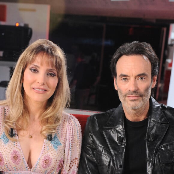 Exclusif - Anja Linder et Anthony Delon - Enregistrement de l'émission "Vivement Dimanche" présentée par M.Drucker et diffusée le 1er mai sur France 2. Le 16 avril 2022 © Guillaume Gaffiot / Bestimage 