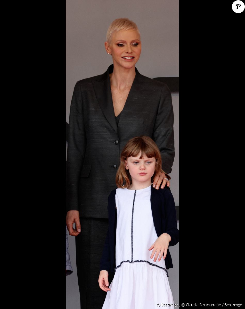 La princesse Charlene de Monaco et sa fille la princesse Gabriella - Remise des prix du championnat du "Monaco ePrix" à Monaco. Le 30 avril 2022 © Claudia Albuquerque / Bestimage