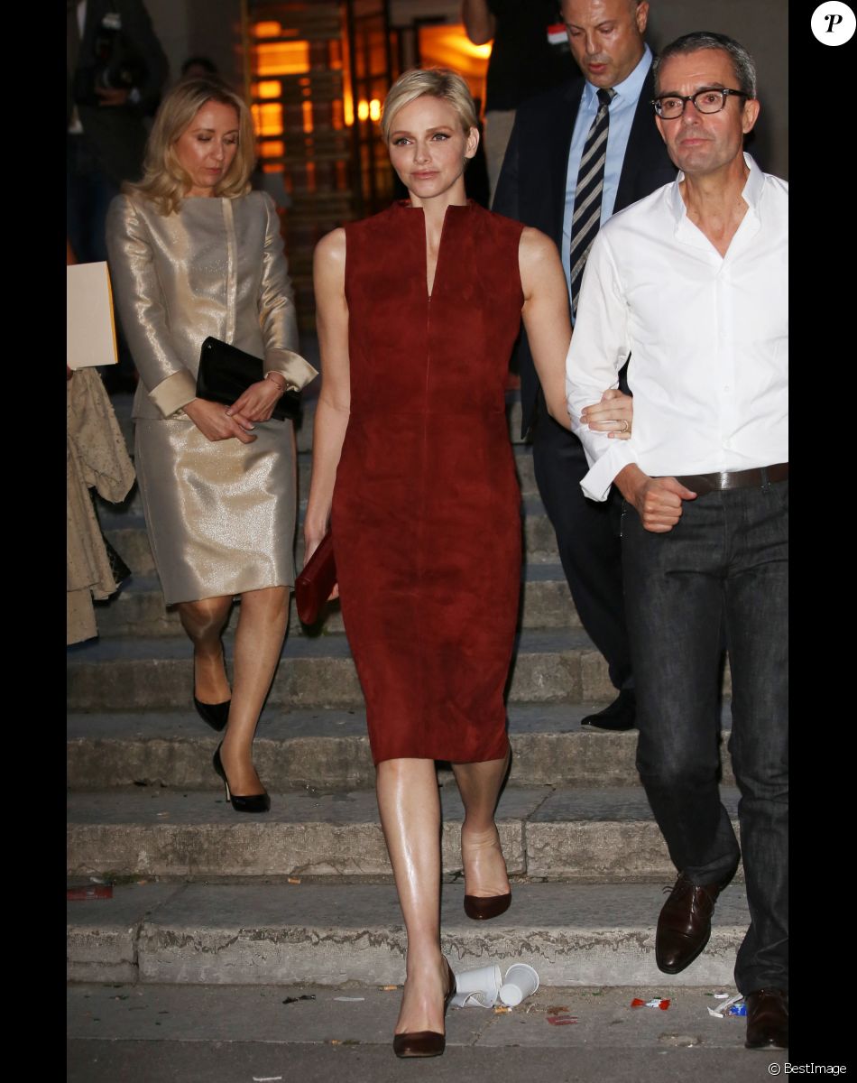 La princesse Charlene de Monaco et Albert Kriemler - La princesse Charlene de Monaco assiste au defile Akris pret-a-porter printemps-ete 2013 a Paris le 30 Septembre 2012.