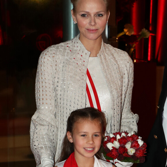 La princesse Charlène de Monaco et Anna - Soirée de gala lors de la fête nationale monégasque au Grimaldi Forum à Monaco, le 19 novembre 2017. © Jean-Charles Vinaj/Pool Monaco/Bestimage