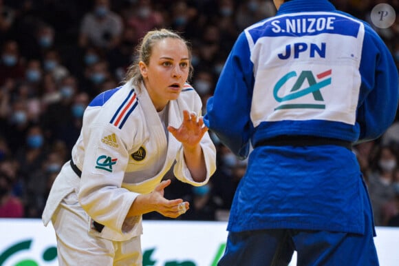 Margaux Pinot (FRA) -70kg Saki Niizoe (JPN) -70kg - Tournoi de judo Paris Grand Slam 2022 à l'AccorHotels Arena (Bercy) à Paris le 6 février 2022 Baptiste Autissier / Panoramic / Bestimage