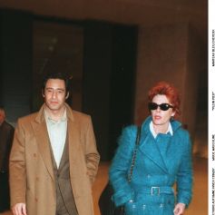 Gérard Lanvin et sa femme Jennifer assistent à un défilé de mode à Paris 
