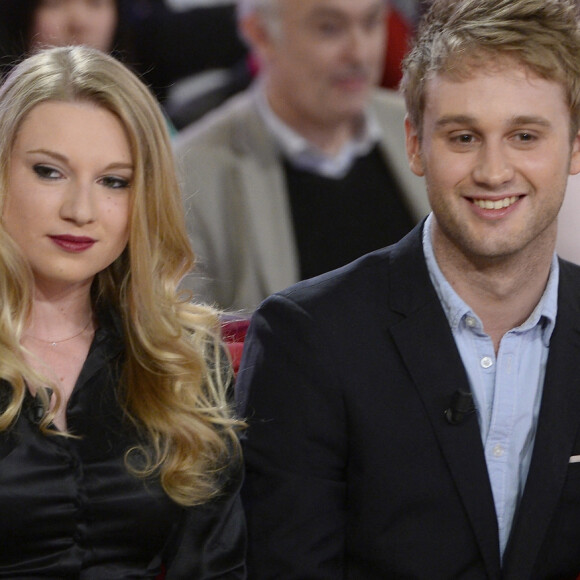 Pierre Sled, Valentine Sled, Nicolas Sled - Enregistrement de l'émission "Vivement Dimanche" à Paris le 1er Avril 2015.