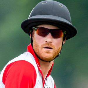 Le prince Harry, duc de Sussex lors d'un match de polo de bienfaisance King Power Royal Charity Polo Day à Wokinghan, comté de Berkshire, Royaume Uni, le 10 juillet 2019. 