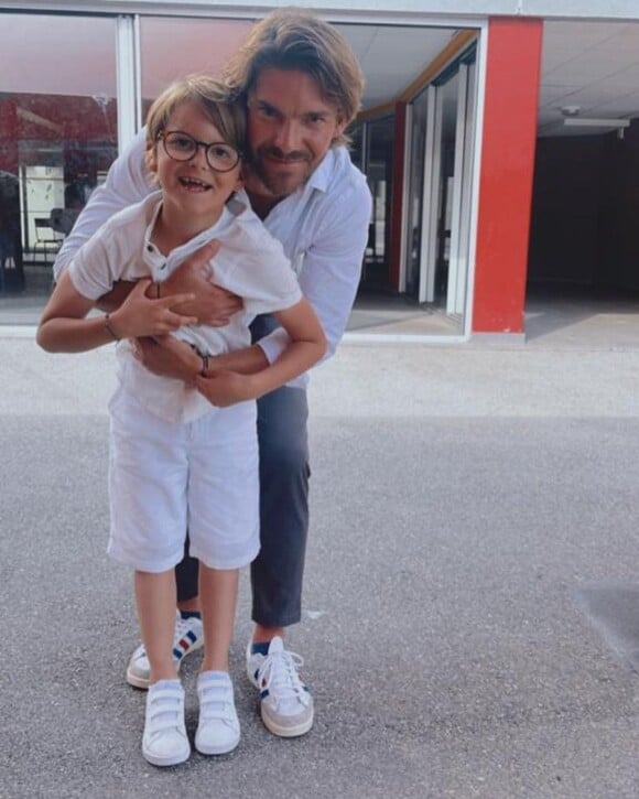 Hugo, le fils Rodolphe Michaux-Tapie, a été baptisé. Instagram, mai 2022.