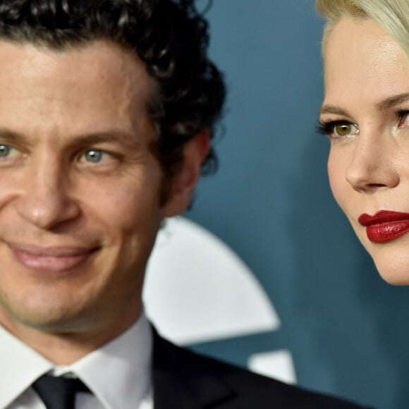 Michelle Williams enceinte et son fiancé Thomas Kail - 26ème cérémonie annuelle des "Screen Actors Guild Awards" ("SAG Awards") au "Shrine Auditorium" à Los Angeles, le 19 janvier 2020.