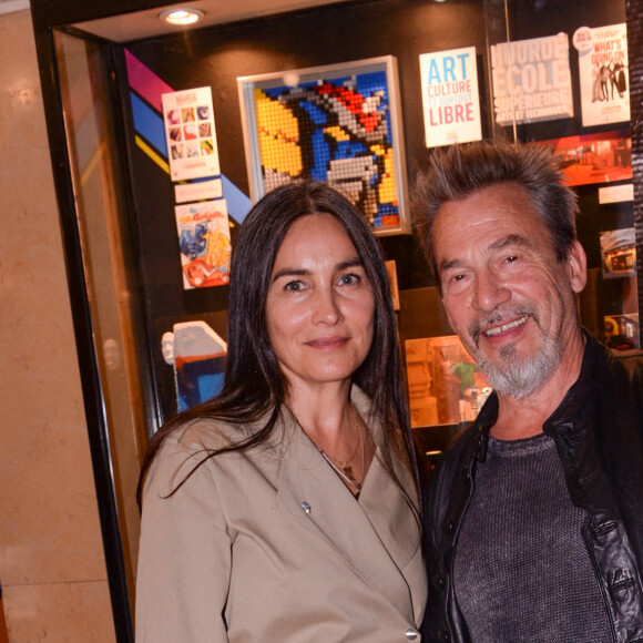 25/01/2022 ( Florent Pagny annonce via une courte video sur compte Instagram qu'il est atteint d'un cancer du poumon et qu'il annule tous ses concerts) - Exclusif - Florent Pagny et sa femme Azucena Caamano lors de la première du spectacle Lost in Buenos Aires à l'Européen à Paris le 28 juin 2021. © Rachid Bellak / Bestimage 