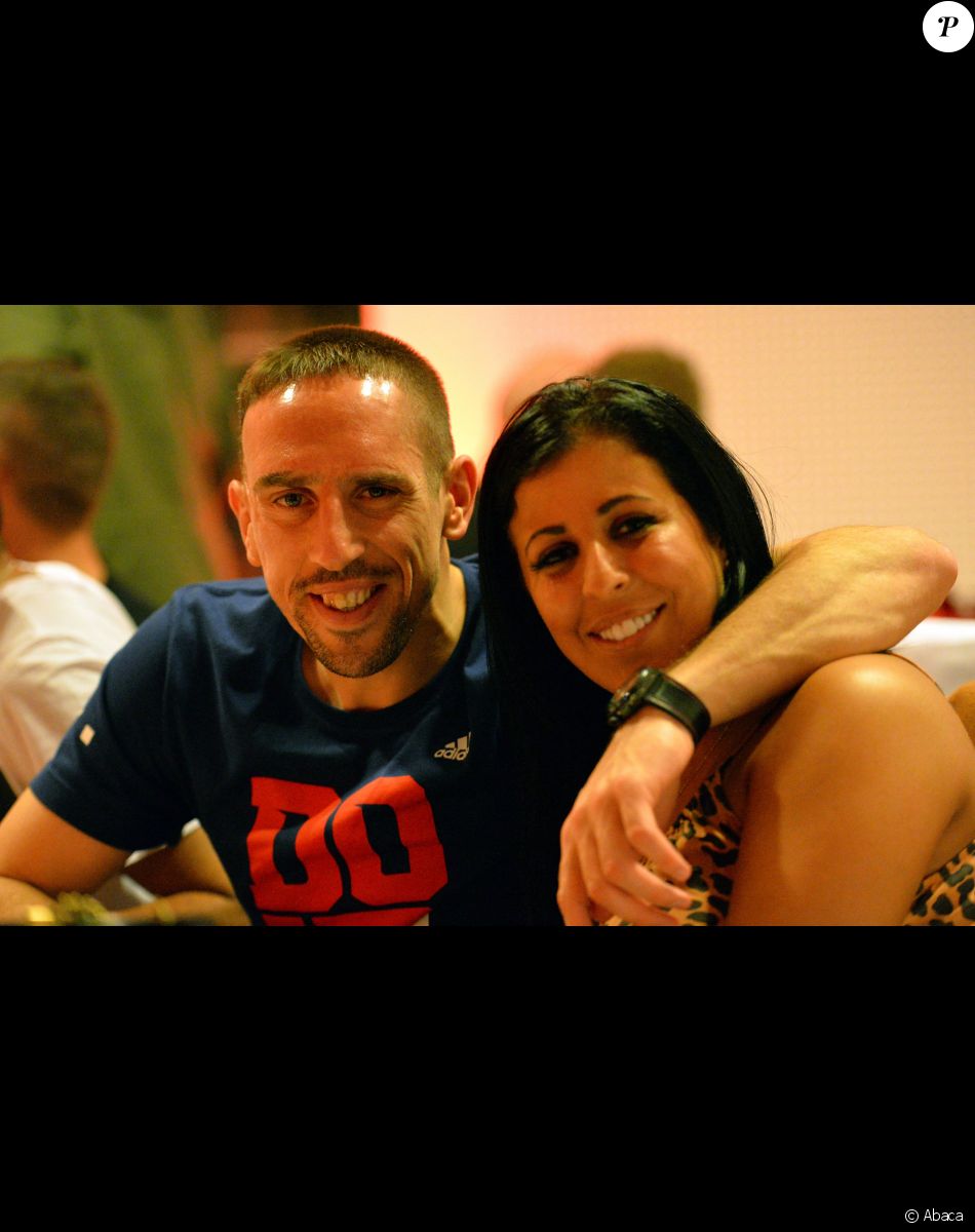 Franck Ribéry et sa femme Wahiba lors d'un dîner pour célébrer la victoire du Bayeern Munich contre le Borussia Dortmund en Coupe. Photo by Action Press/ABACAPRESS.COM